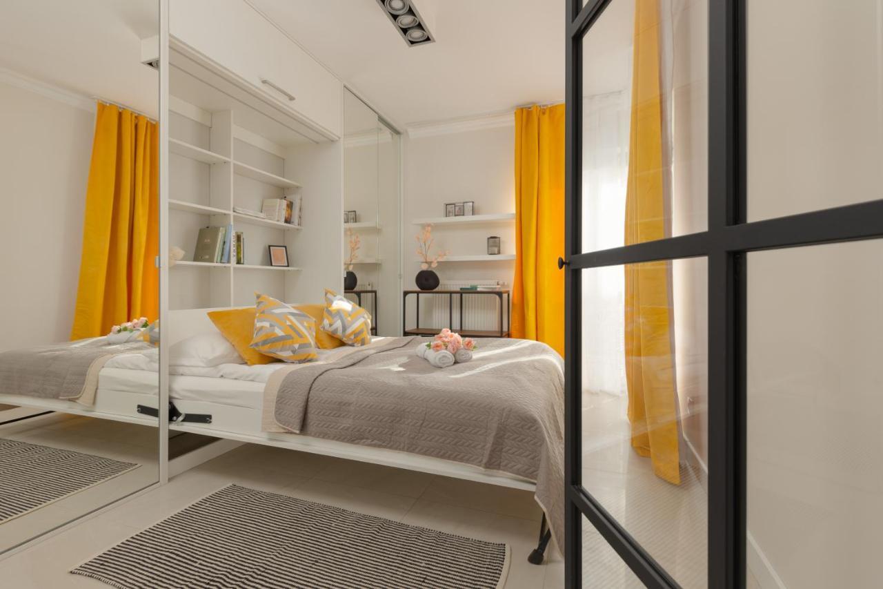 Lakeview Apartment Kapelanów Armii Krajowej by Renters Varsovia Exterior foto